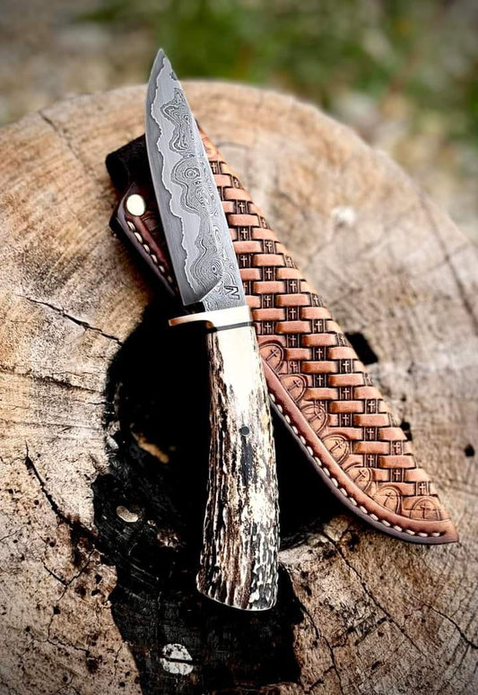 10” inches Beautiful Custom Handmade Damascus steel skinning knife