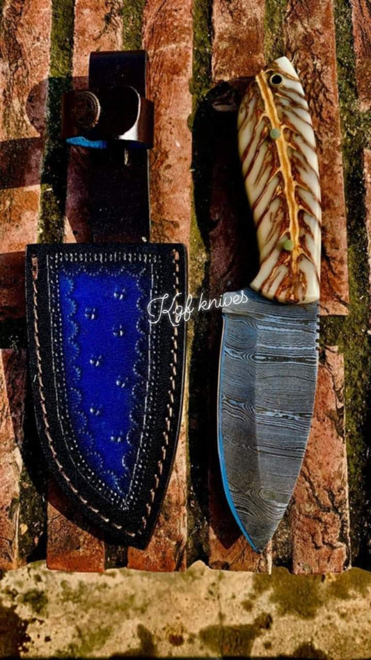 9 inches Beautiful Custom Handmade Damascus Steel skinning knife🔪