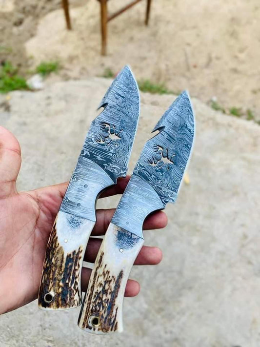 8" inches Beautiful Custom Handmade Damascus steel get hook Skinning knife❤