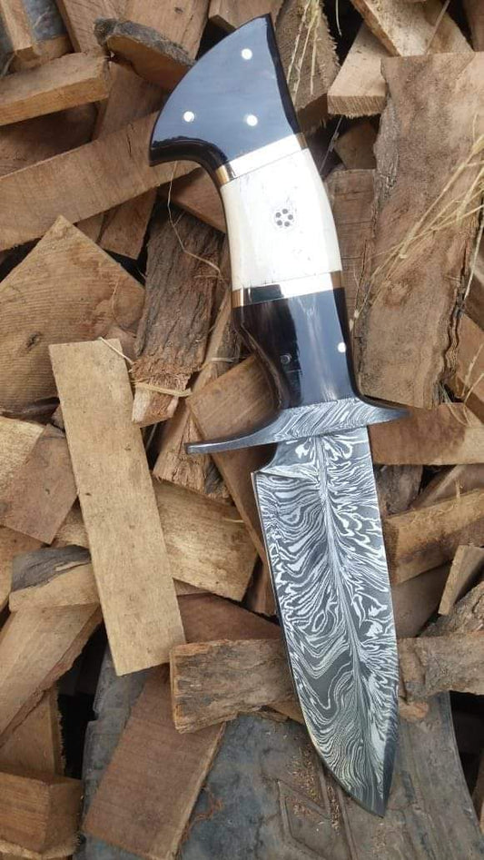 9" inches Beautiful Custom Handmade Damascus steel skinning knife